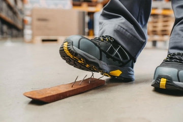 Scarpe antinfortunistiche di classe